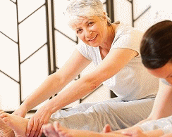 Mat-based Pilates Classes in the Maidstone area of Kent. Classes, and home sessions.